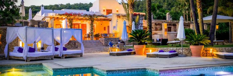Alojamientos, al servicio del cliente - La guía de Ibiza y Formentera
